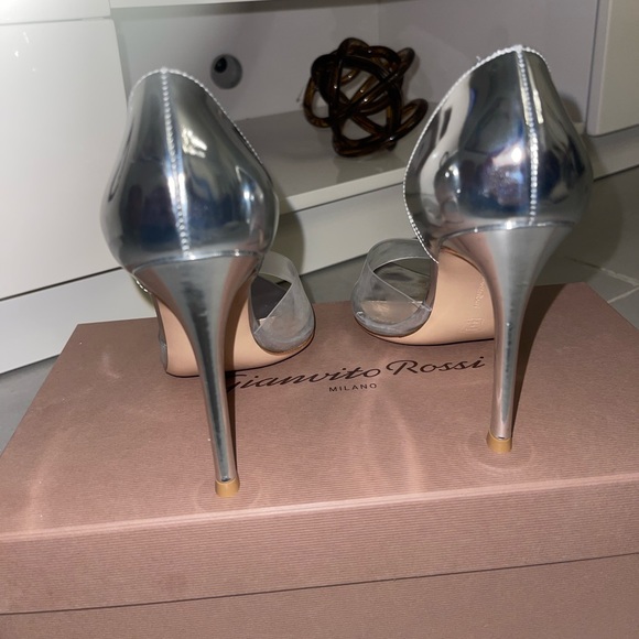 Gianvito Rossi bree leather & vinyl - Picture 7 of 16